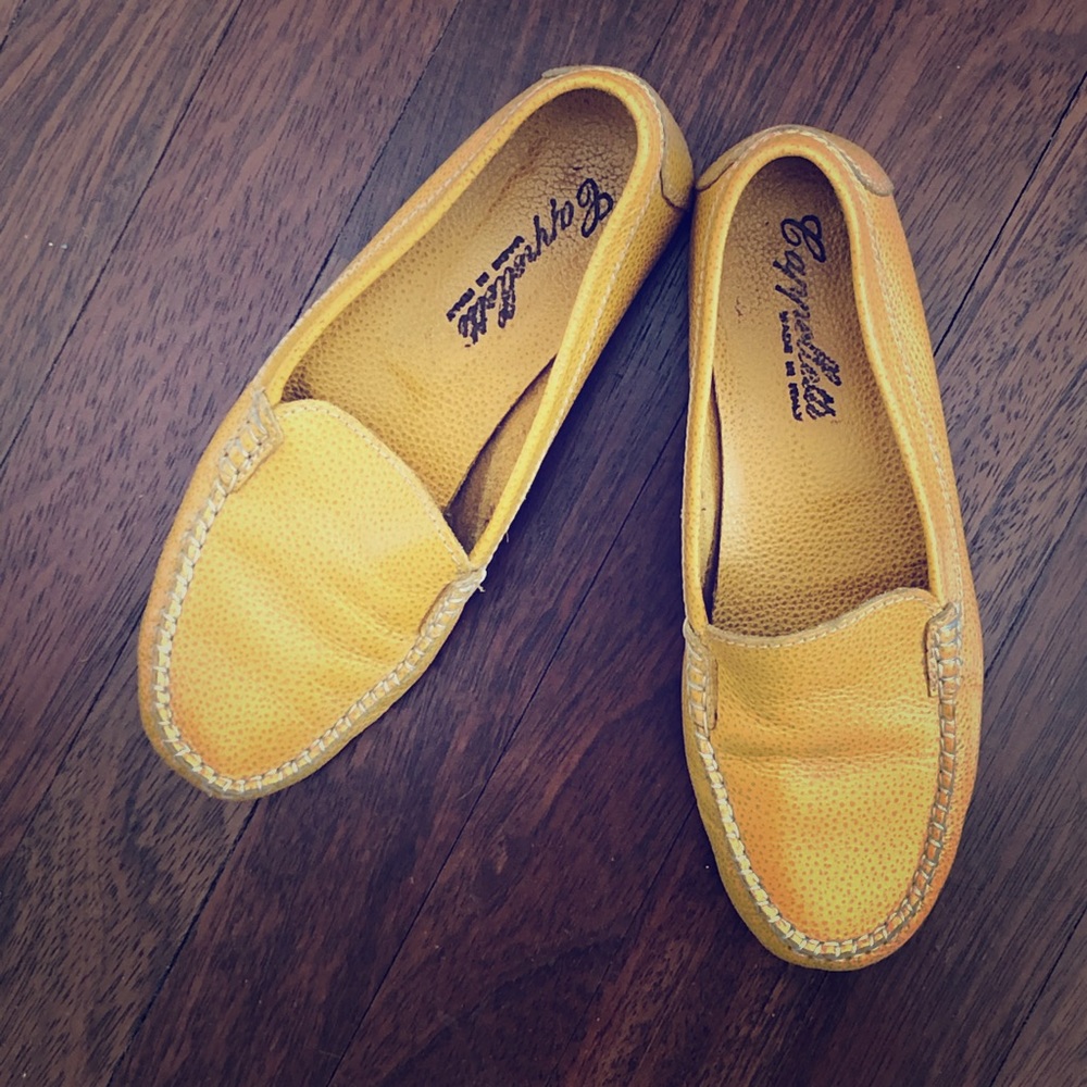 Italian Leather - vintage mustard yellow flats - 7